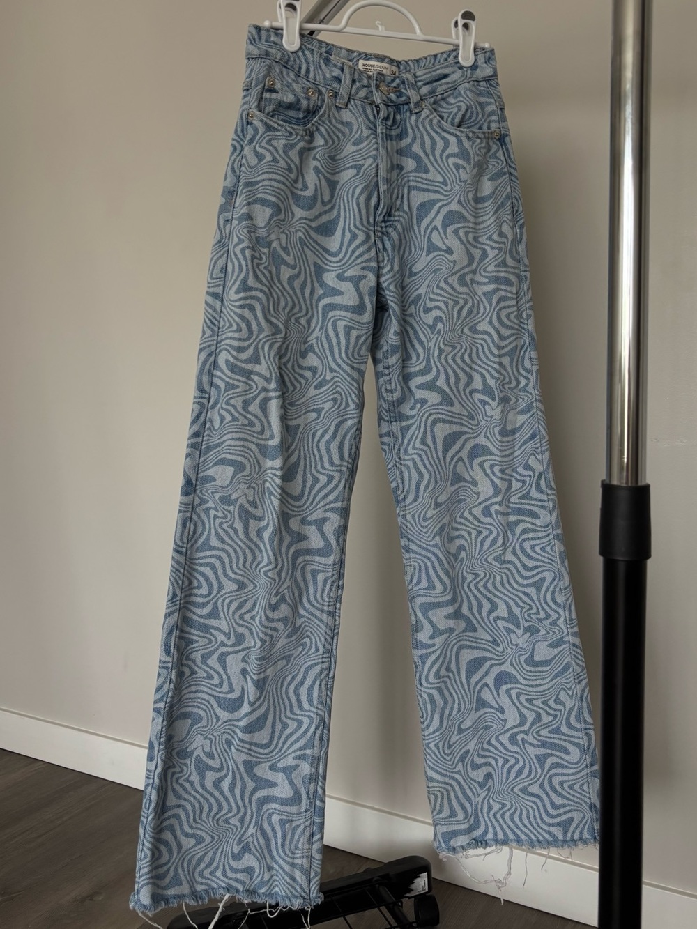 High-Waist Swirl Print Wide-Leg Jeans - Light Blue